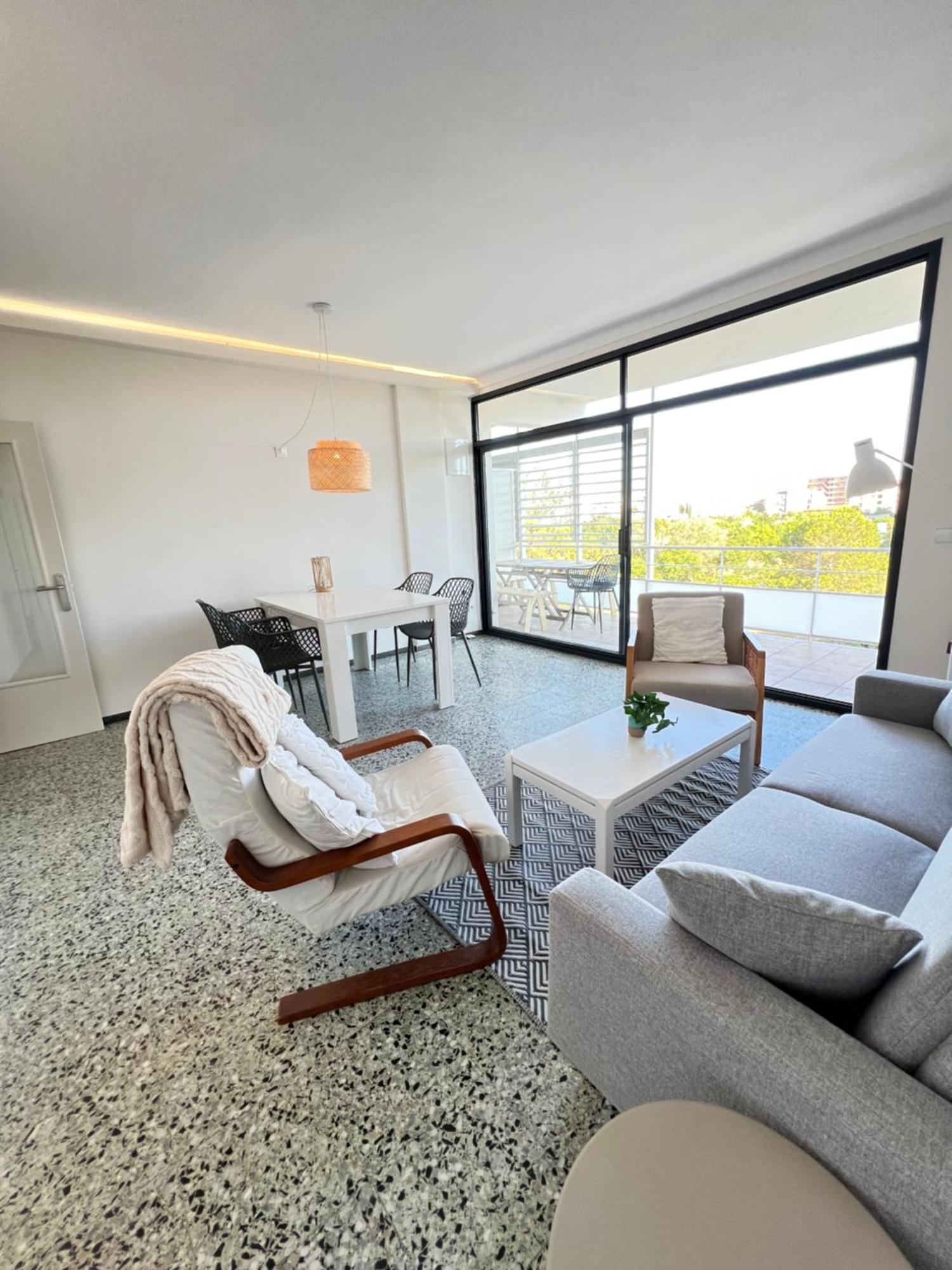 3 Room Apartment, 500M To Beach, Swimming Pool, Nice Terrace โรเซส ภายนอก รูปภาพ