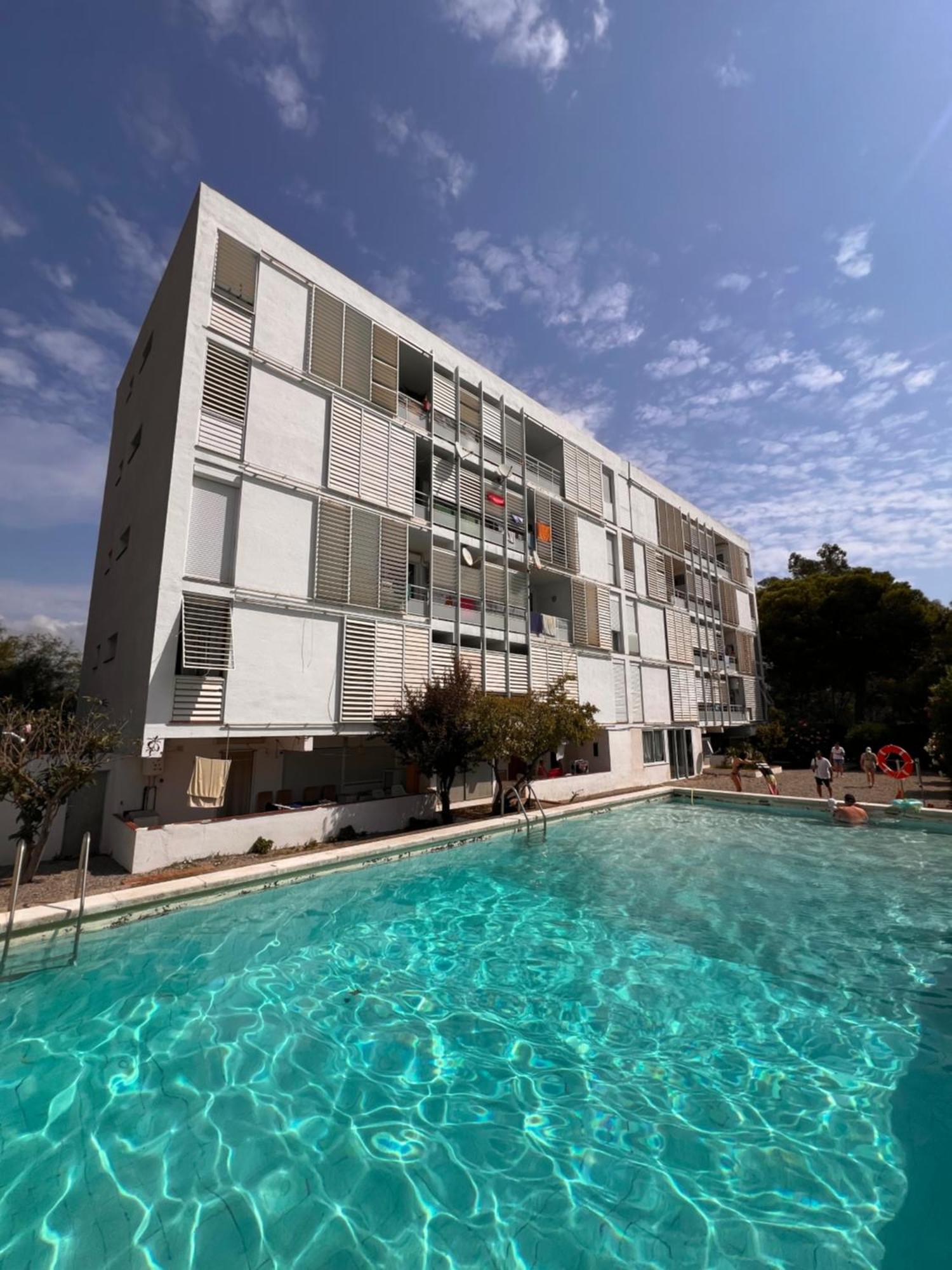 3 Room Apartment, 500M To Beach, Swimming Pool, Nice Terrace โรเซส ภายนอก รูปภาพ